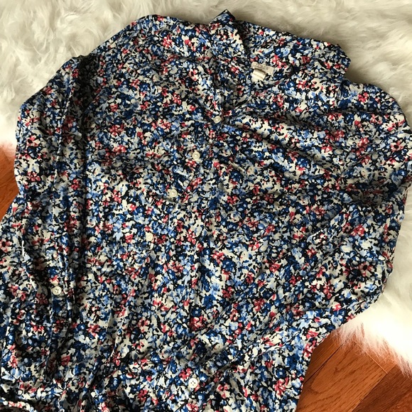 J . Crew bottom down floral shirt long sleeve - Picture 4 of 4